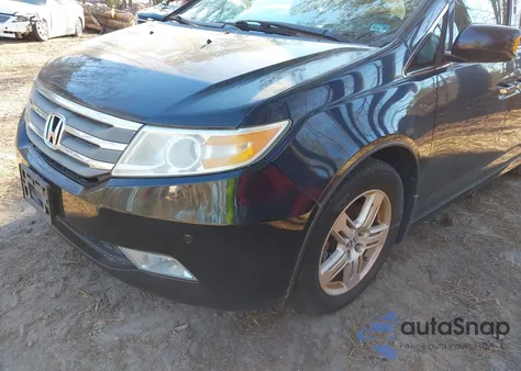 2011 Honda Odyssey Touring/Touring Elite from USA, damaged, VIN 5FNRL5H91BB033723